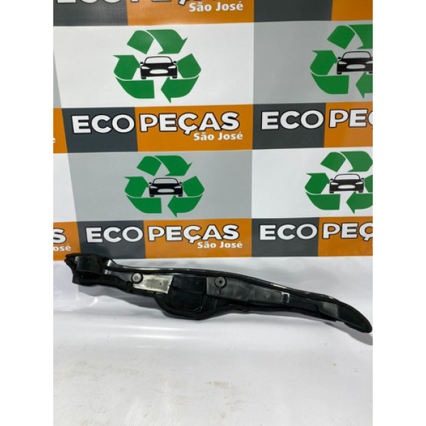 Isolador Paralama Direito Toyota Yaris Cod:53827-0d260