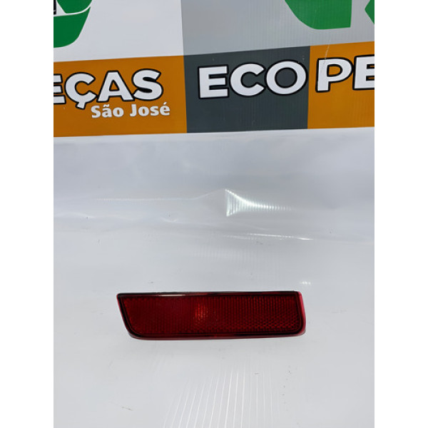 Refletor Parachoque Traseiro Direito Renault Duster 2018 Vermelho