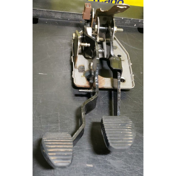 Pedal Embreagem Freio Citroen Xsara Picasso Orig 9639846180
