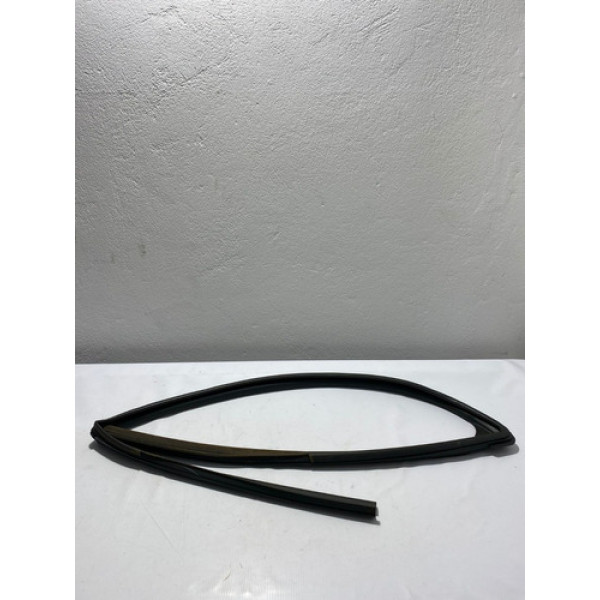 Borracha Do Vidro Dianteiro Direito Honda Hr-v 2018