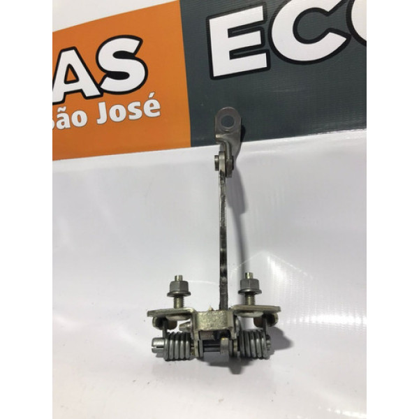 Limitador Dianteiro Direito Renault Duster 2018- Eco Sj