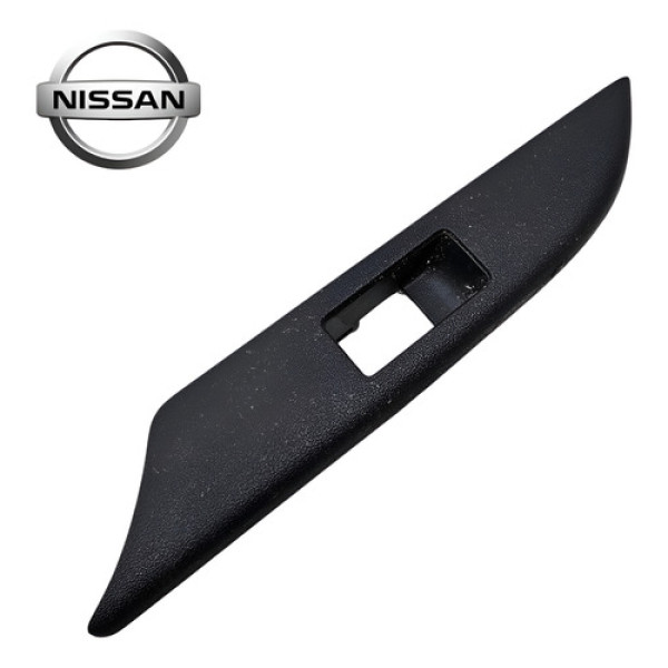 Moldura Botão Vidro Traseiro Esquerdo March Original