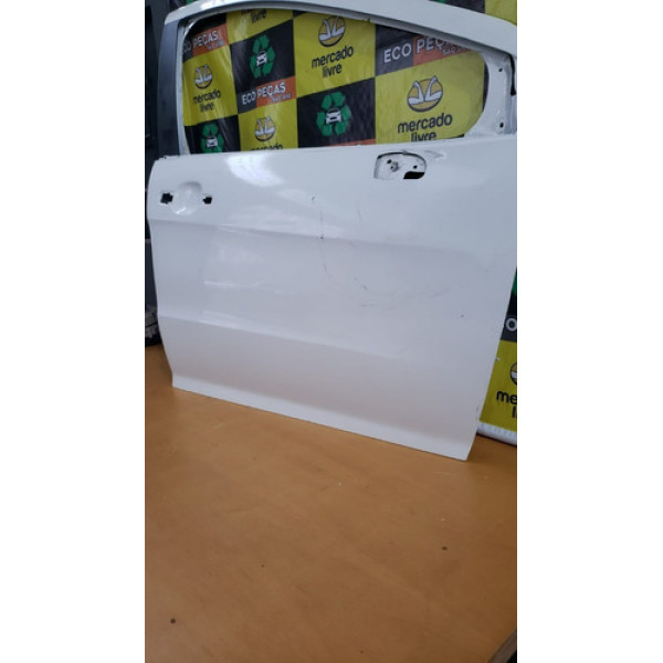 Porta Dianteira Direita Peugeot 308 C/detalhe 2013- Eco