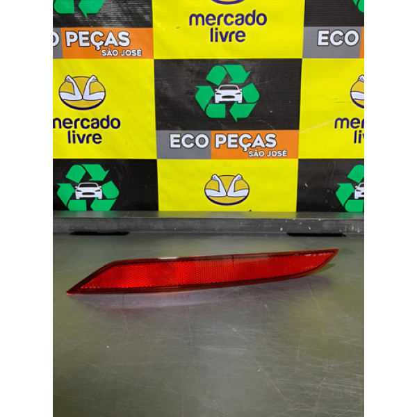 Refletor Direito Parachoque Traseiro Vw Golf Tsi 2018. Vermelho