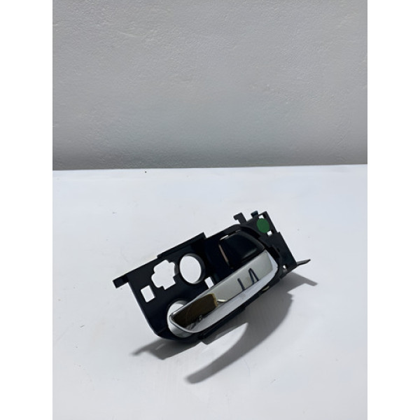 Maçaneta Interna Dianteira Direita Honda Hrv 2018 - Dianteira