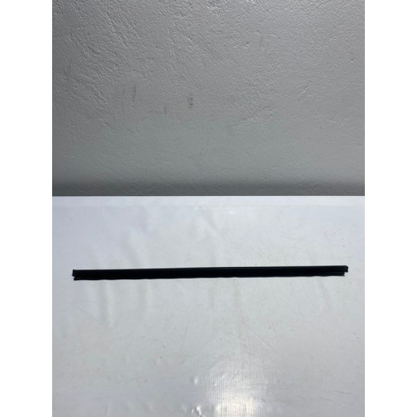 Pestana Externa Voyage 2022 4p Traseira Direita Original