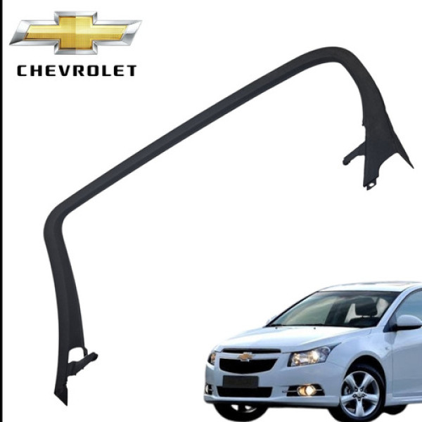 Moldura Guarnição Porta Traseira Esquerda Gm Cruze Lt 2013 Preto