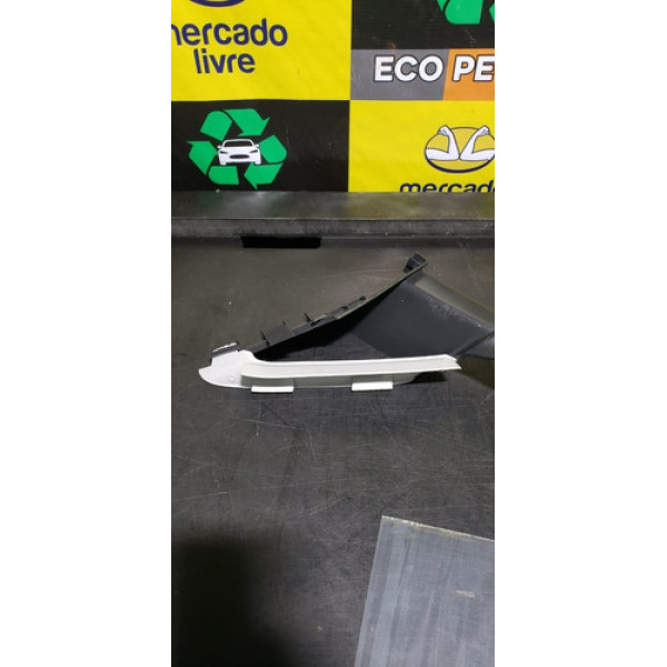 Acabamento Moldura Vidro Direito Vw Golf Tsi 2018