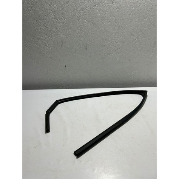 Borracha Canaleta Guia Vidro Traseira Direita Hyundai I30