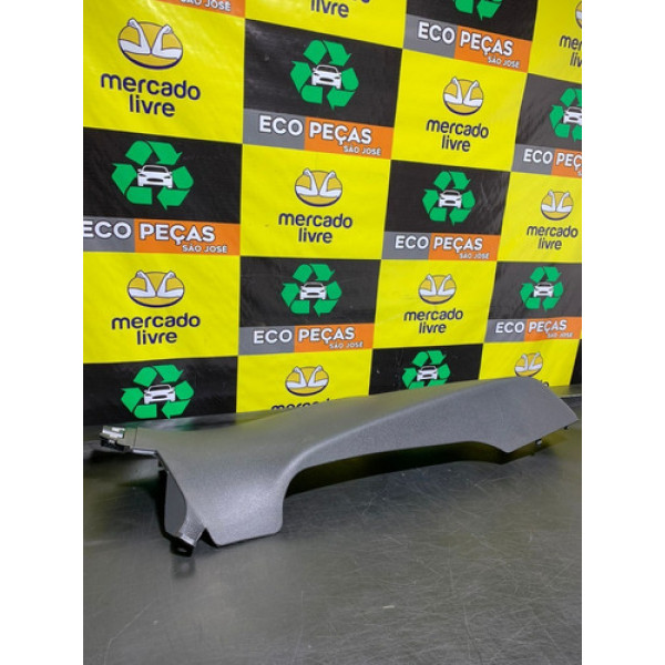 Acabamento Coluna Traseira Direita Vw Golf Tsi 14 À 18- Eco 